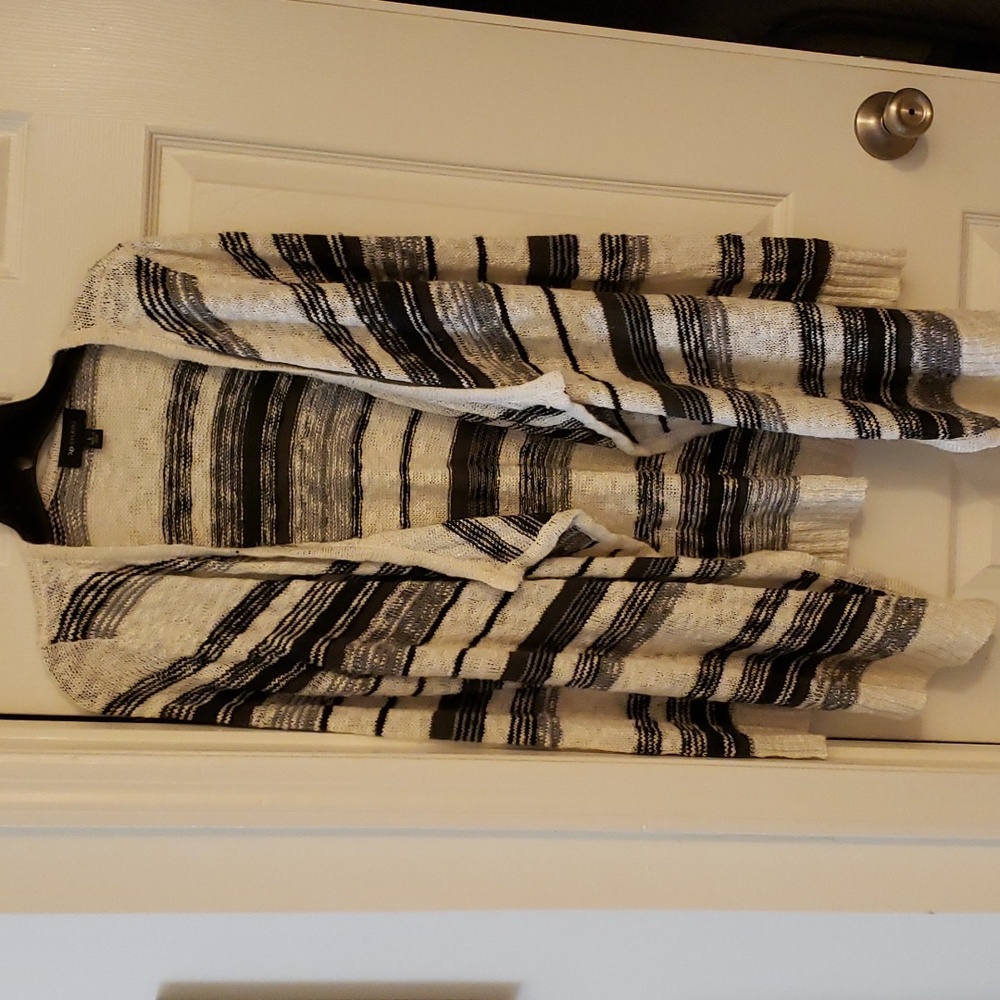 Lightweight Sweater Large